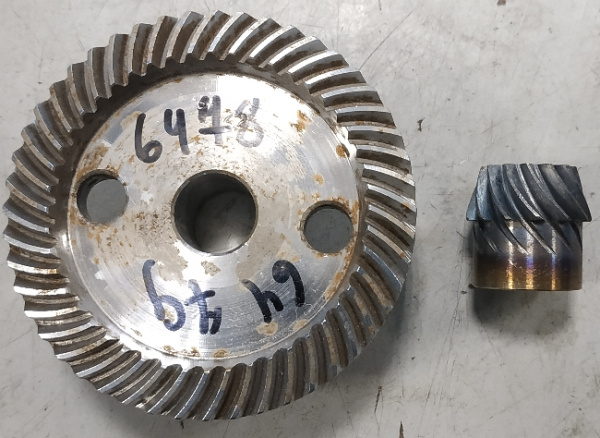 Коничка  КИРОВ 1,8 ушм под запрессовку, нов.обазца 010184(СС 48а)